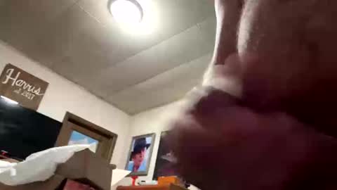 droppingloads82 online show from February 6, 7:12 am