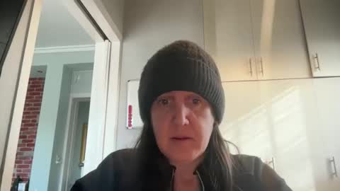 Dr. Resa online show from March 25, 2:13 pm