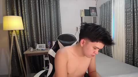 Arch online show from March 11, 6:30 am