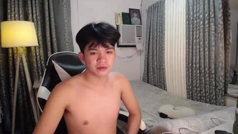 Arch online show from January 3, 6:35 pm