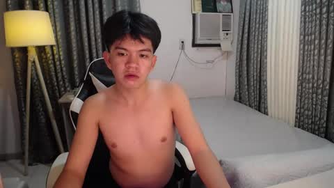 Arch online show from January 30, 9:36 pm