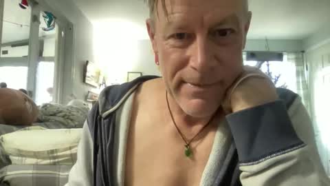 Steve online show from December 21, 4:24 pm