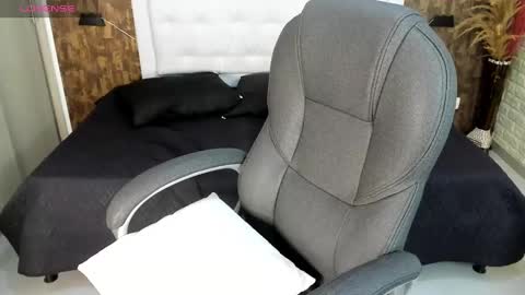 Dulce  love69 online show from January 13, 11:27 pm