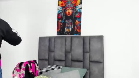 Dulce amg online show from February 14, 11:10 am