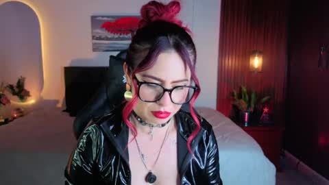 DULCE online show from May 30, 9:13 pm