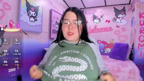 Dulce  online show from February 12, 11:58 am