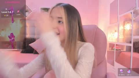 Dulce  online show from February 27, 7:06 pm