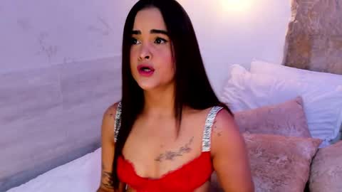 Snapshot of dulceegarcia chatting on October 2, 11:03 pm Dulcee Garcia online show from October 2, 11:03 pm