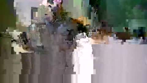 Snapshot of dumout33 chatting on December 29, 6:05 pm Sergio online show from December 29, 6:05 pm