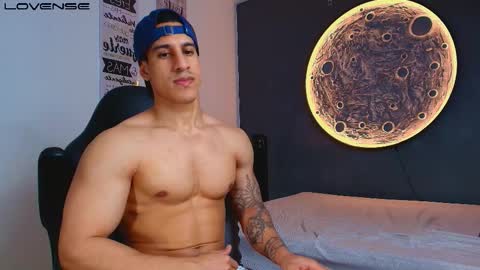 duran_dhikol1 online show from February 19, 2:00 am