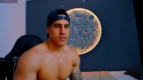 duran_dhikol1 online show from November 11, 3:09 am