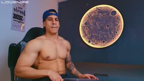 duran_dhikol1 online show from April 21, 2:48 am