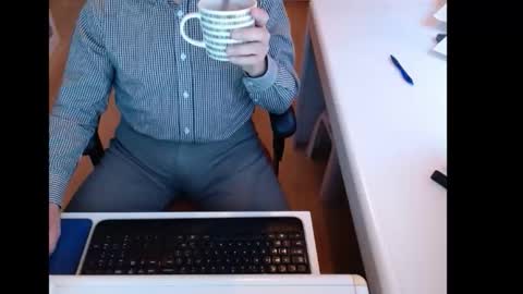 dutchpornking2 online show from March 3, 7:26 am