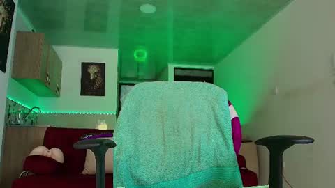 dwayne_brown online show from July 27, 3:31 pm