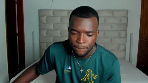 Dylan Taylor online show from February 9, 3:54 am