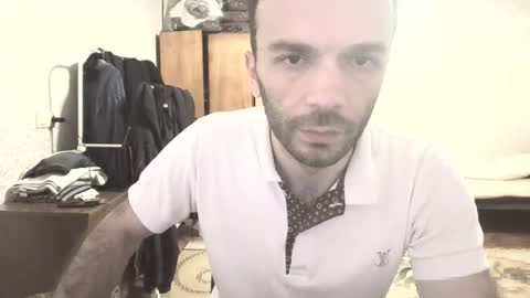 dzguriaba online show from May 6, 11:38 am