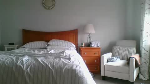 Snapshot of e3smith chatting on March 8, 3:24 pm e3smith online show from March 8, 3:24 pm