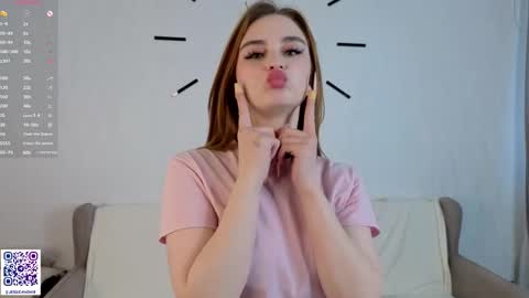 Jess online show from April 7, 4:25 am