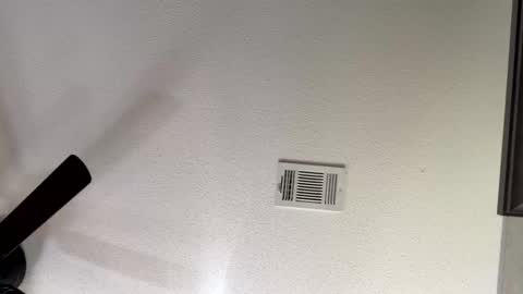 Snapshot of eatfresh1983 chatting on October 12, 5:37 pm eatfresh1983 online show from October 12, 5:37 pm