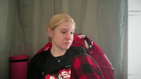 americnbarbie online show from November 22, 2:59 pm