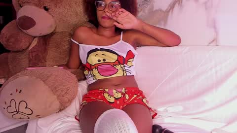 Luci  online show from February 6, 10:14 am