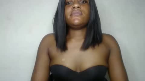 Ella online show from September 30, 11:26 pm