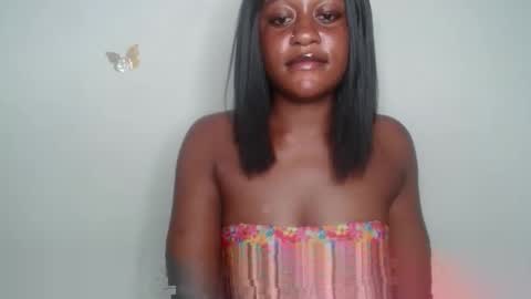 Ella online show from October 5, 7:43 pm
