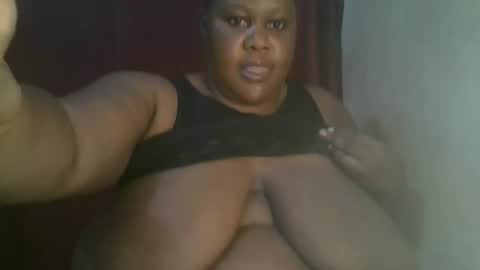 ebony_magixs online show from February 2, 8:05 pm