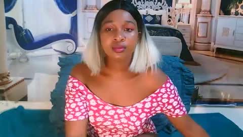 Tamia online show from February 5, 7:07 am