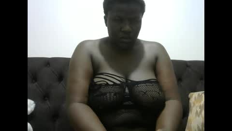 ebonycheb online show from December 3, 10:01 pm