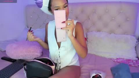 Queen Ebony online show from May 10, 10:38 pm
