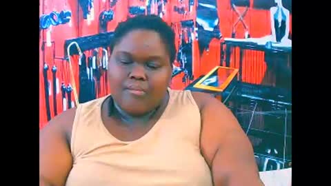 ebonyhotbuns4u2luv online show from November 2, 7:36 pm