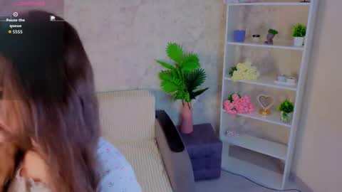 Milly online show from December 2, 3:27 am