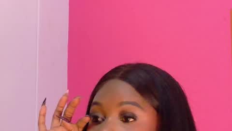 ebonyndsavage online show from March 18, 9:42 pm