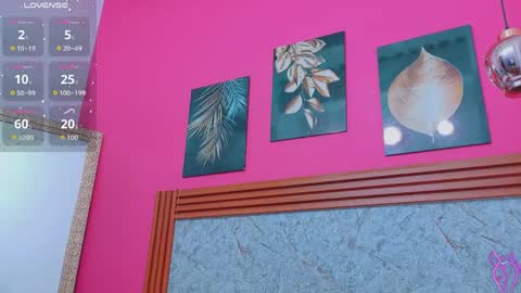 ebonyndsavage online show from April 6, 7:15 pm