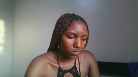 ebonyslut09 online show from March 9, 4:06 am