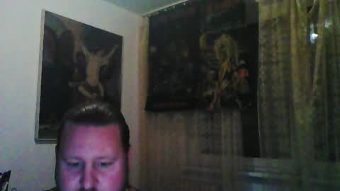 Edward online show from November 12, 6:43 pm