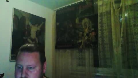 Edward online show from October 20, 6:13 pm