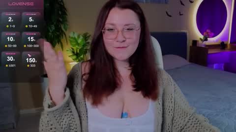      online show from November 17, 4:31 pm