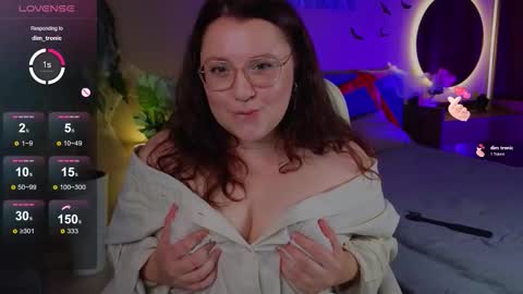      online show from November 1, 9:25 pm