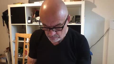 eddelmar online show from March 12, 8:08 am