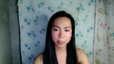 eddfox001 online show from April 16, 12:49 pm