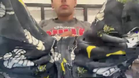 leakygooner online show from October 30, 10:16 am