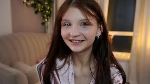 Lisa  online show from February 22, 12:14 am