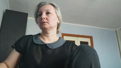 edithmanning online show from March 20, 7:57 am