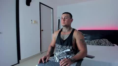 Eduar Wild online show from March 7, 4:12 am