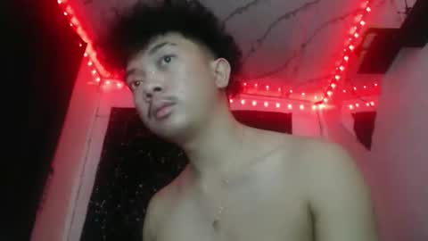 edward_cums online show from February 26, 9:18 pm