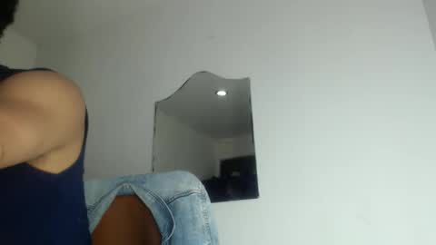 edwing0602 online show from April 6, 3:15 am