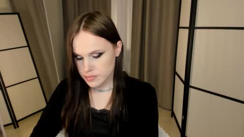 Effie Mur online show from March 9, 11:09 pm