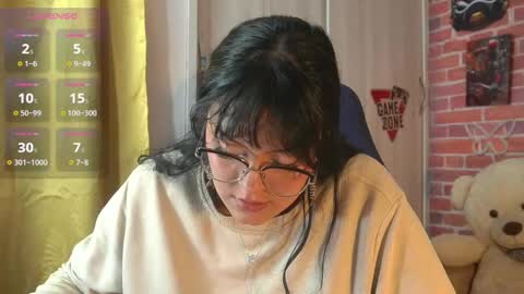 Snapshot of effystone777 chatting on October 16, 2:06 pm effystone777 online show from October 16, 2:06 pm